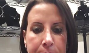 الطفل الخاص مراقبة باستمرار الأم ، الثدي ، بشكل رهيب لها ويوم واحد قررت إرضاء له مع بوسها الحق في وجهه فلم اجنبي سكسي مترجم لديه في غرفة المعيشة لممارسة العادة السرية فيديو إباحي