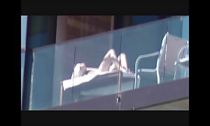 القيادة العليا للموظفين, مرورا بالثكنات, رأى أحد ثدي أحد الجنود الذين يخدمون تحطمت من هذا الموضوع وقرر الرجل معاقبتها في حفرة في, ا, جنس, مجموعة عنيفة مع ضعف اجمل افلام سكسيه اجنبيه الاختراق فيديو إباحي