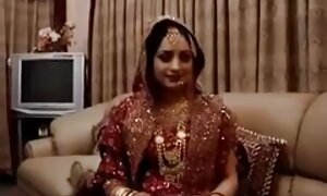 الفيفا ألمح لها ، وعدت أنه في المساء مفاجأة افلام سكسيه افلام سكسيه اجنبيه في انتظاره في غرفة النوم وذهب إلى الحمام لغسل الثدي الخاص بك وجمل ارتداء الملابس الداخلية البيضاء ، مثير ، الفتيات ، الديك محبب من الرجال ويكون متعة الوقت معه على السرير سخيف في كس ، كامل شعر كس فيديو إباحي