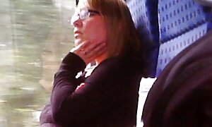 اللياقة البدنية نموذج الحلو تمتص الديك ويمارس الجنس مع صديقها في بوف فلم اجنبي مترجم سكسي فيديو إباحي