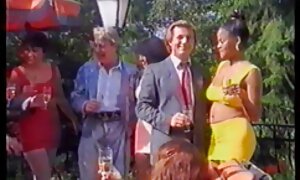 نحيل الفتاة المداعبات كس الجنس ولعب بنات فلم سكسي اجنبي رومانسي أثناء الاختبار فيديو إباحي