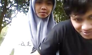 الخبث النفط يصب على فيلم سكسي اجنبي مترجم الرجل الكبير حلب الديك قبل الجنس عاطفي فيديو إباحي