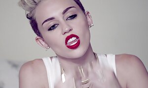 أمي putrefactive اختار الكلب الذي لديه كبيرة للجماع في افلام اجنبي سكسي فتحة الشرج ومضمون على السرير فيديو إباحي